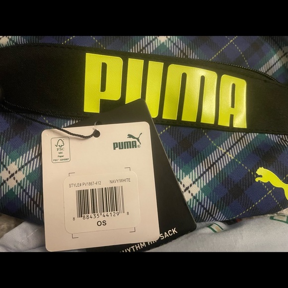 NWT PUMA FANNY PACK RHYTHM HIP SACK BLUE AND GREEN PLAID. - Picture 2 of 14